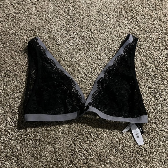 Adore Me Bra - Picture 1 of 3